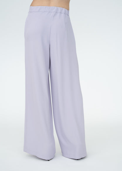 PANTALONE AMPIO CON PINCES