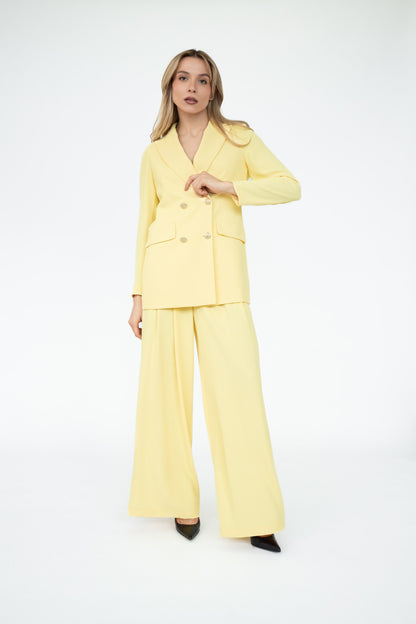 PANTALONE AMPIO CON PINCES