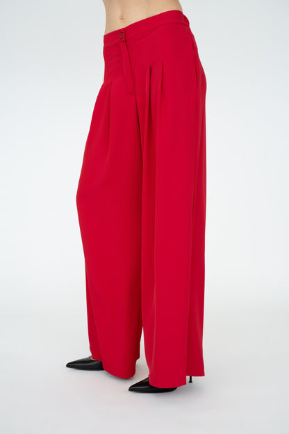 PANTALONE AMPIO CON PINCES