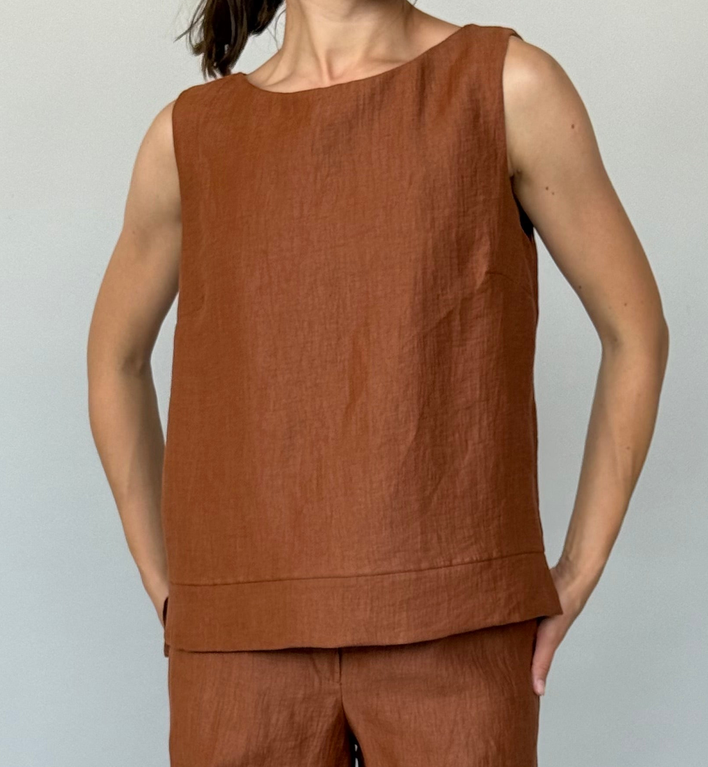TOP IN LINO ELIA