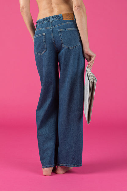 JEANS A PALAZZO TRIESTE