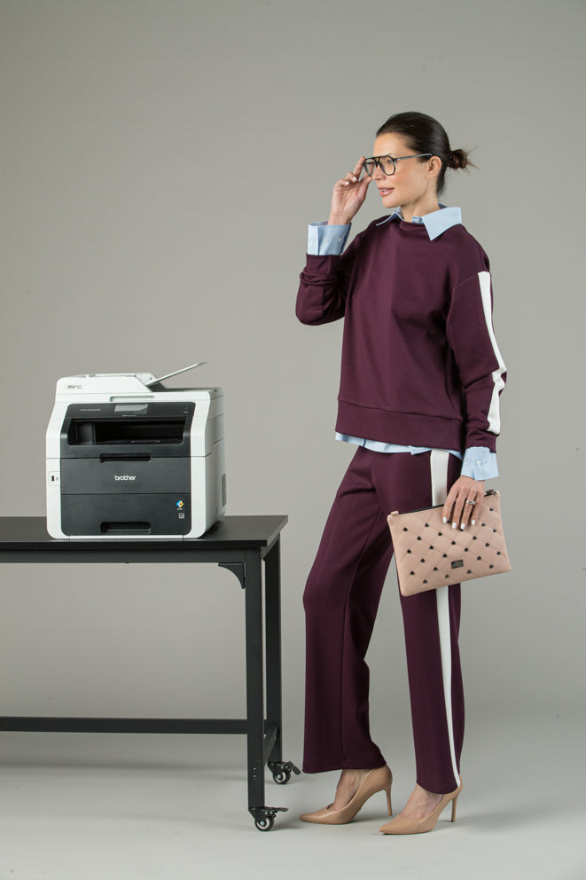 TUTA IN MODAL CON BANDA