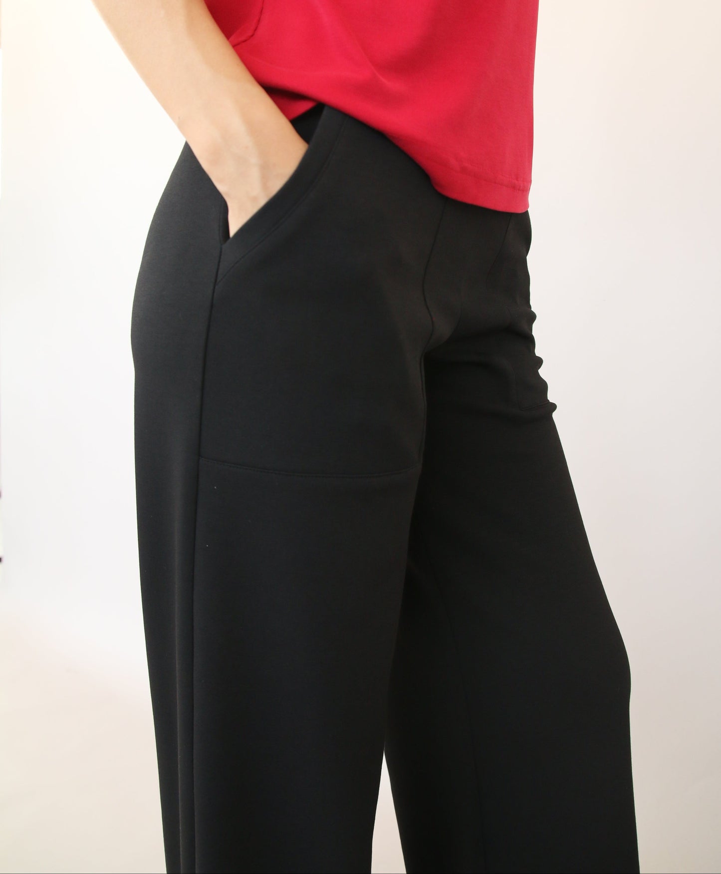 PANTALONE CON VITA ELASTICIZZATA