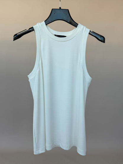TOP CON SCOLLO ALL'AMERICANA