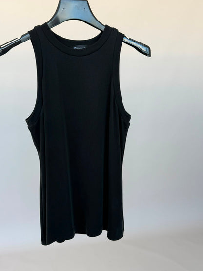 TOP CON SCOLLO ALL'AMERICANA