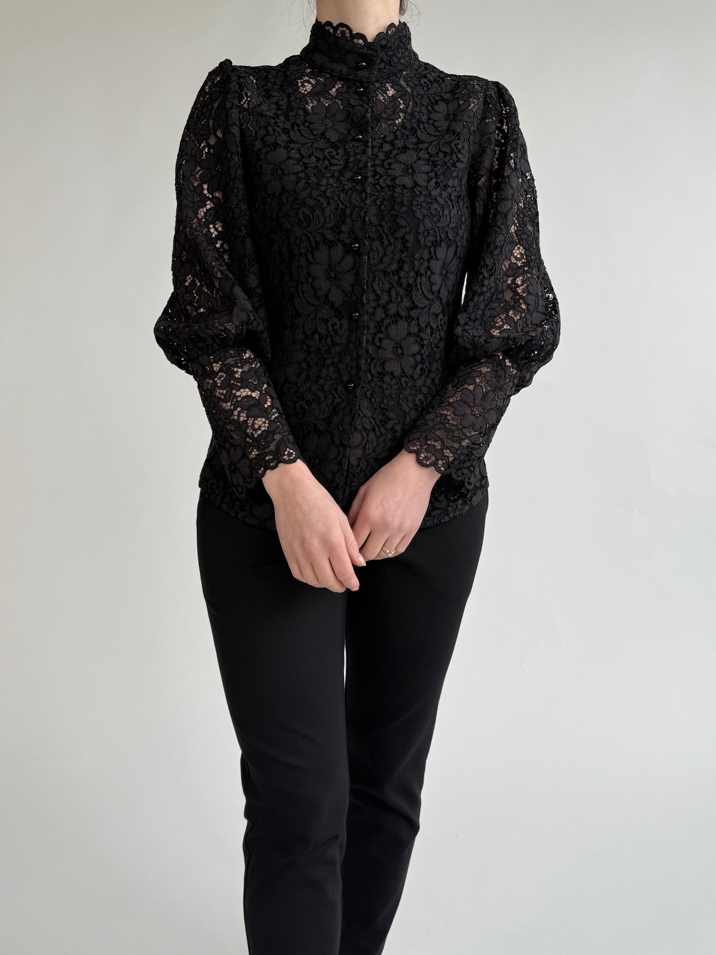 CAMICIA IN PIZZO COLLO COREANA